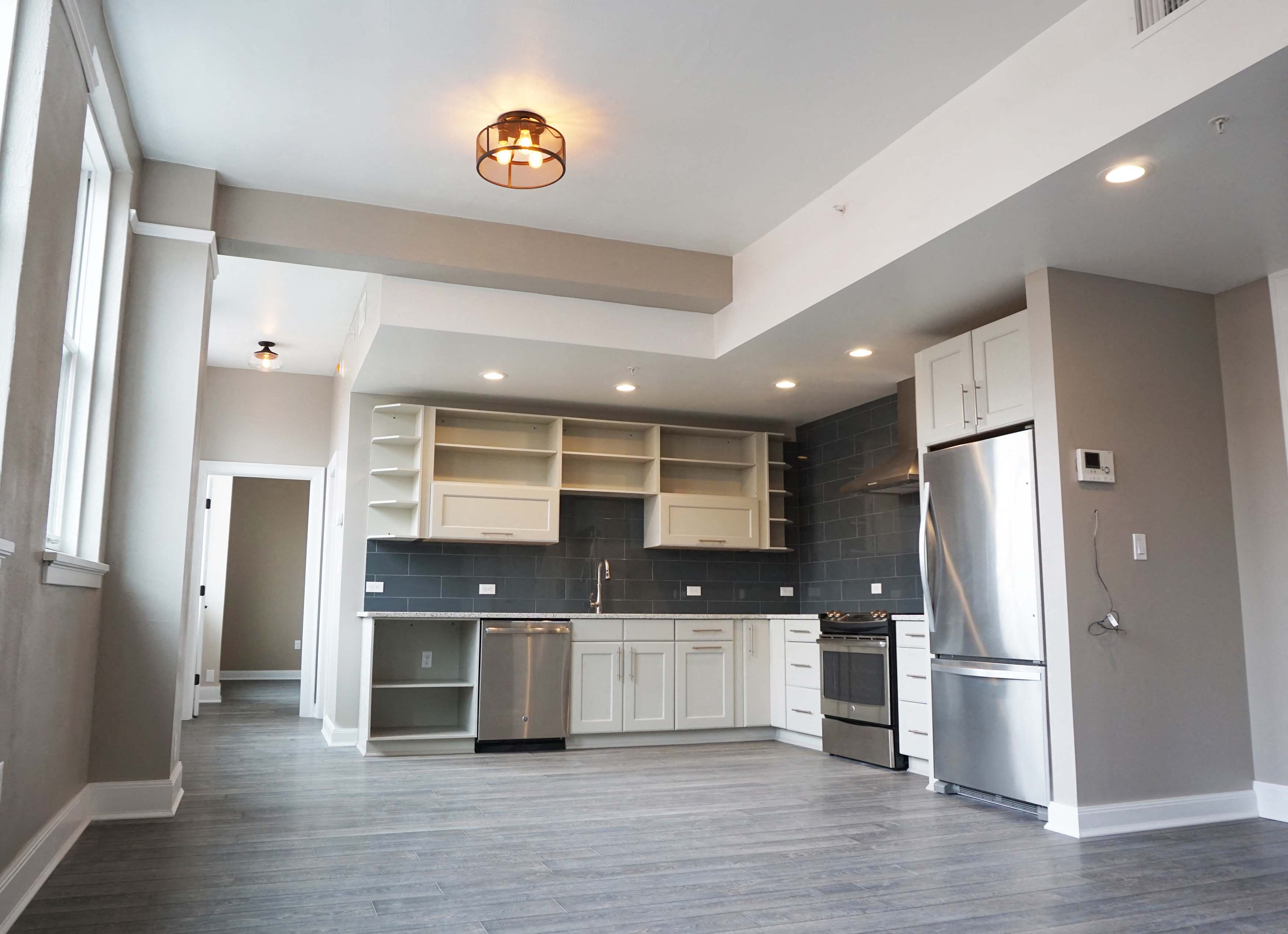 Onota Suite 305 Kitchen